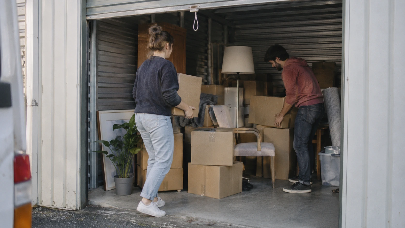 Déménagement, travaux, succession : ces moments où un box de stockage change tout